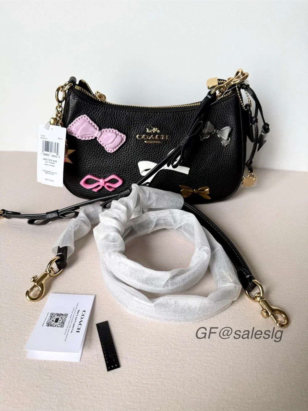 Coach Teri Shoulder Bag Black Pebble Leather Bow Charm Set CDY93 NWT